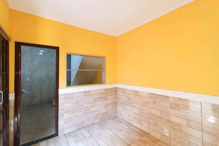 Sala de casa para alugar com 1 quarto, 85m² em Santíssimo, Rio de Janeiro