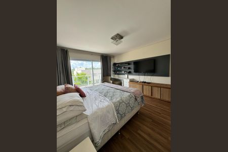 Casa de condomínio à venda com 370m², 4 quartos e 4 vagasFoto 22