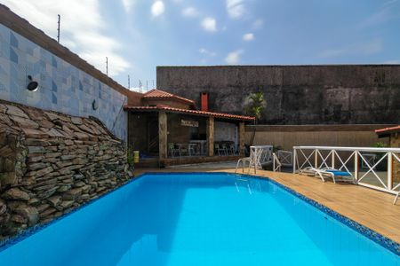 Casa para alugar com 600m², 3 quartos e 5 vagasPiscina 