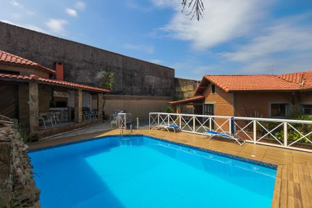 Casa para alugar com 600m², 3 quartos e 5 vagasPiscina 