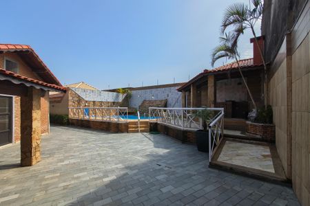 Casa para alugar com 600m², 3 quartos e 5 vagasPiscina