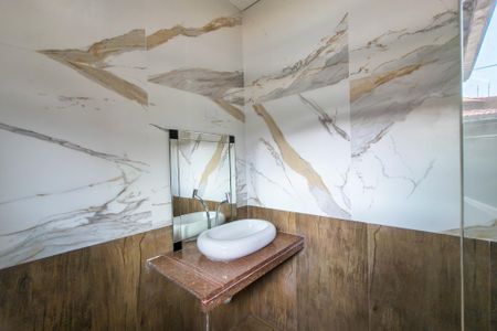 Casa para alugar com 600m², 3 quartos e 5 vagasBanheiro da Suíte 2