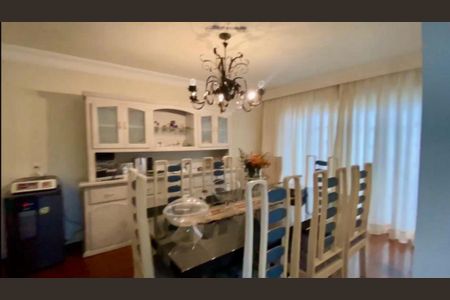 Casa de condomínio à venda com 320m², 4 quartos e 4 vagasFoto 10