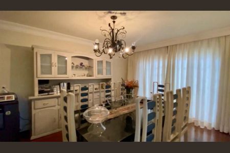 Casa de condomínio à venda com 320m², 4 quartos e 4 vagasFoto 09