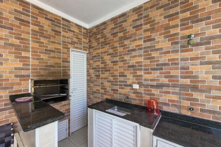 Casa para alugar com 250m², 3 quartos e 2 vagasChurrasqueira