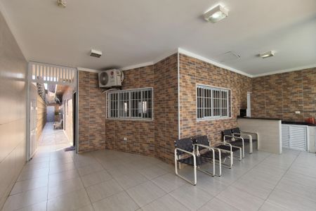 Casa para alugar com 250m², 3 quartos e 2 vagasHall de entrada