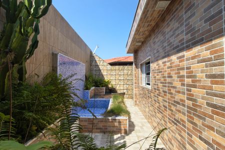 Casa para alugar com 250m², 3 quartos e 2 vagasQuintal