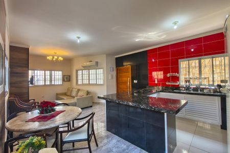 Cozinha  de casa para alugar com 3 quartos, 250m² em Solemar, Praia Grande