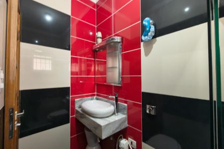 Casa para alugar com 250m², 3 quartos e 2 vagasBanheiro da Suíte