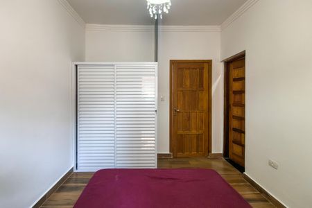 Casa para alugar com 250m², 3 quartos e 2 vagasSuite