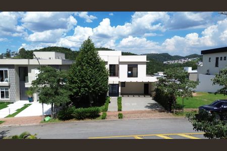 Casa de condomínio à venda com 440m², 4 quartos e 4 vagasFoto 47