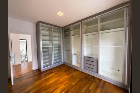 Casa de condomínio à venda com 440m², 4 quartos e 4 vagasFoto 34