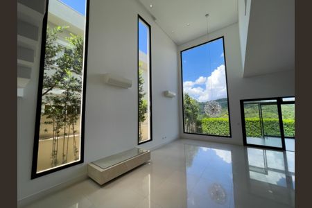 Casa de condomínio à venda com 440m², 4 quartos e 4 vagasFoto 09