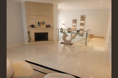 Casa de condomínio à venda com 760m², 4 quartos e 9 vagas Casa de condomínio à venda com 760m², 4 quartos e 9 vagasFoto 15