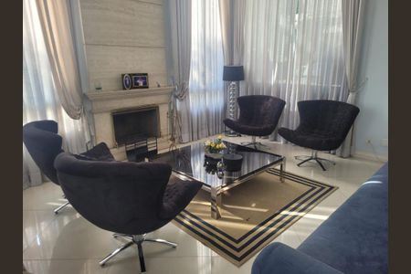 Casa de condomínio à venda com 760m², 4 quartos e 9 vagas Casa de condomínio à venda com 760m², 4 quartos e 9 vagasFoto 38