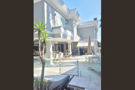 Casa de condomínio à venda com 760m², 4 quartos e 9 vagas Casa de condomínio à venda com 760m², 4 quartos e 9 vagasFoto 49