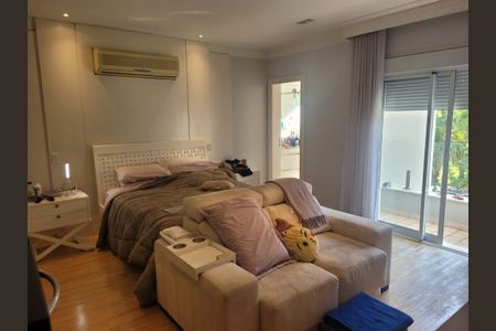 Casa de condomínio à venda com 760m², 4 quartos e 9 vagas Casa de condomínio à venda com 760m², 4 quartos e 9 vagasFoto 18