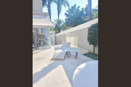 Casa de condomínio à venda com 760m², 4 quartos e 9 vagas Casa de condomínio à venda com 760m², 4 quartos e 9 vagasFoto 50