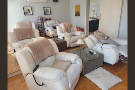 Foto 31 de casa de condomínio à venda com 4 quartos, 760m² em Alphaville Residencial Zero, Barueri