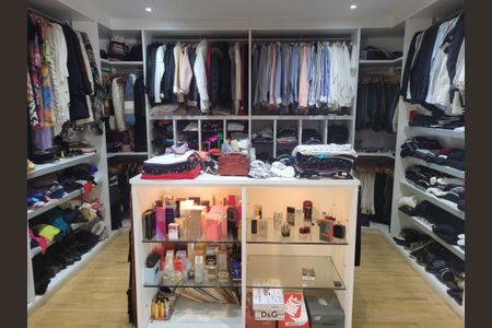 Casa de condomínio à venda com 760m², 4 quartos e 9 vagas Casa de condomínio à venda com 760m², 4 quartos e 9 vagasFoto 12