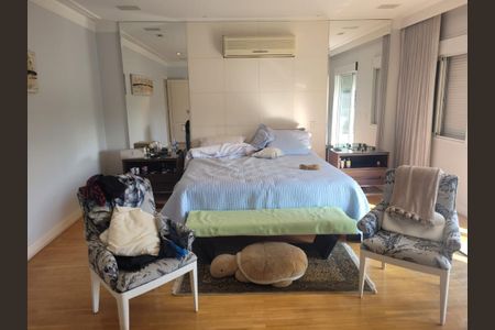 Casa de condomínio à venda com 760m², 4 quartos e 9 vagas Casa de condomínio à venda com 760m², 4 quartos e 9 vagasFoto 07