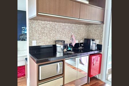 Casa de condomínio à venda com 734m², 5 quartos e 6 vagas Casa de condomínio à venda com 734m², 5 quartos e 6 vagasFoto 02