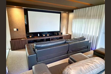 Casa de condomínio à venda com 734m², 5 quartos e 6 vagas Casa de condomínio à venda com 734m², 5 quartos e 6 vagasFoto 29