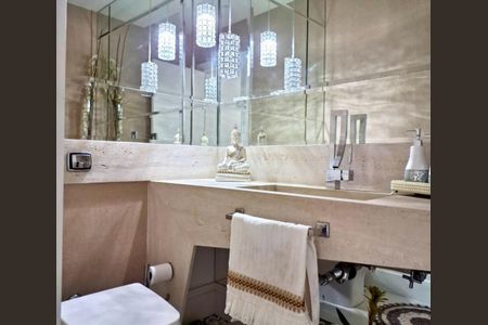 Casa de condomínio à venda com 734m², 5 quartos e 6 vagas Casa de condomínio à venda com 734m², 5 quartos e 6 vagasFoto 12