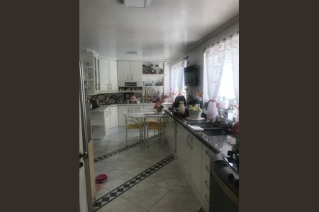 Casa de condomínio à venda com 700m², 4 quartos e 6 vagas Casa de condomínio à venda com 700m², 4 quartos e 6 vagasFoto 09