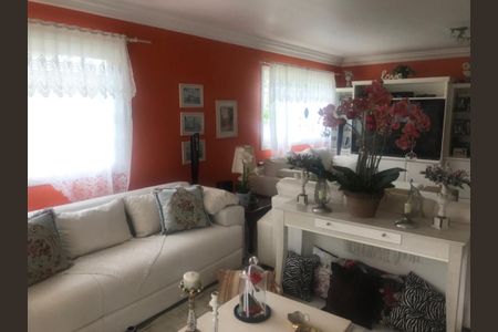 Foto 02 de casa de condomínio à venda com 4 quartos, 700m² em Residencial Quatro (Alphaville), Santana de Parnaíba