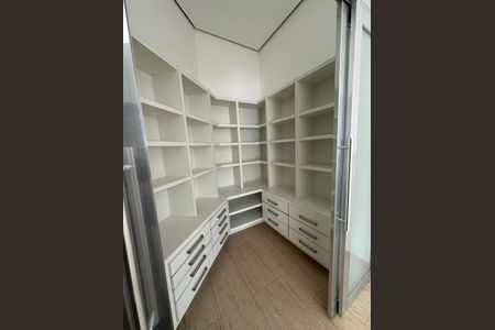 Casa de condomínio à venda com 1070m², 6 quartos e 8 vagas Casa de condomínio à venda com 1070m², 6 quartos e 8 vagasFoto 12