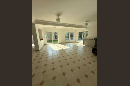 Casa de condomínio à venda com 1070m², 6 quartos e 8 vagas Casa de condomínio à venda com 1070m², 6 quartos e 8 vagasFoto 38