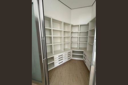 Casa de condomínio à venda com 1070m², 6 quartos e 8 vagas Casa de condomínio à venda com 1070m², 6 quartos e 8 vagasFoto 09