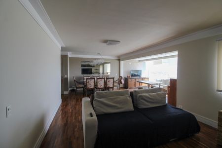 Sala de apartamento para alugar com 3 quartos, 134m² em Jardim Olympia, São Paulo