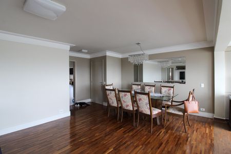Apartamento à venda com 134m², 3 quartos e 2 vagasSala de Jantar