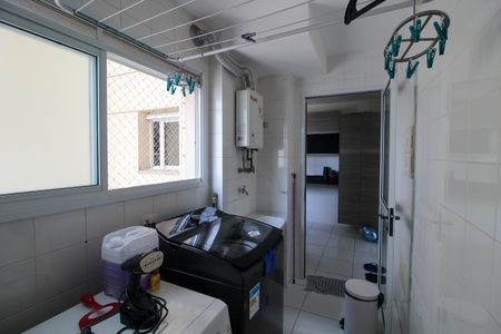 Apartamento à venda com 134m², 3 quartos e 2 vagasÁrea de Serviço