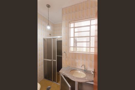 Casa à venda com 180m², 3 quartos e 3 vagas Casa à venda com 180m², 3 quartos e 3 vagasBanheiro da Suíte