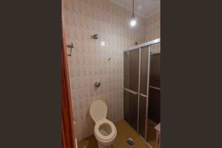 Casa à venda com 180m², 3 quartos e 3 vagas Casa à venda com 180m², 3 quartos e 3 vagasBanheiro da Suíte