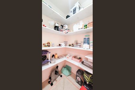 Casa de condomínio para alugar com 560m², 5 quartos e 4 vagas Casa de condomínio para alugar com 560m², 5 quartos e 4 vagasCozinha