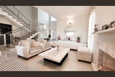 Casa de condomínio para alugar com 560m², 5 quartos e 4 vagas Casa de condomínio para alugar com 560m², 5 quartos e 4 vagasSala