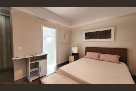 Casa de condomínio para alugar com 560m², 5 quartos e 4 vagas Casa de condomínio para alugar com 560m², 5 quartos e 4 vagasSuíte 1