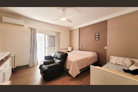 Casa de condomínio para alugar com 560m², 5 quartos e 4 vagas Casa de condomínio para alugar com 560m², 5 quartos e 4 vagasSuíte master