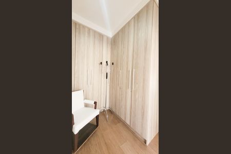 Casa de condomínio para alugar com 560m², 5 quartos e 4 vagas Casa de condomínio para alugar com 560m², 5 quartos e 4 vagasSuíte master