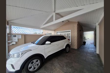Casa à venda com 200m², 3 quartos e 2 vagasGaragem