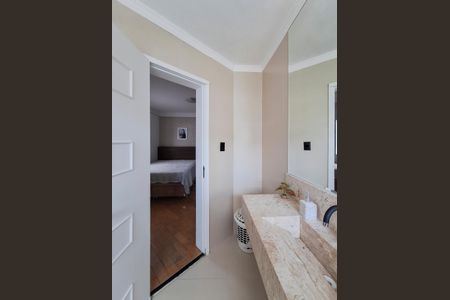 Casa à venda com 200m², 3 quartos e 2 vagasBanheiro Quarto 3