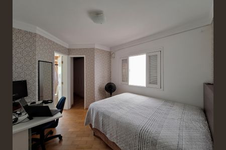 Casa à venda com 200m², 3 quartos e 2 vagasQuarto 3
