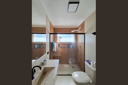 Casa à venda com 200m², 3 quartos e 2 vagasBanheiro Quarto 3