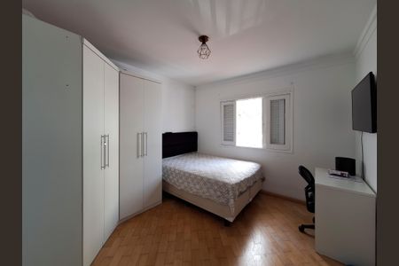 Casa à venda com 200m², 3 quartos e 2 vagasQuarto 1