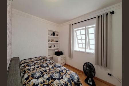 Casa à venda com 200m², 3 quartos e 2 vagasQuarto 2