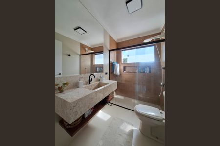 Casa à venda com 200m², 3 quartos e 2 vagasBanheiro Quarto 3